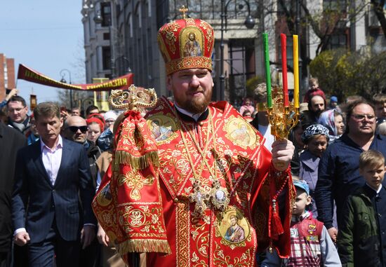 Пасхальный крестный ход