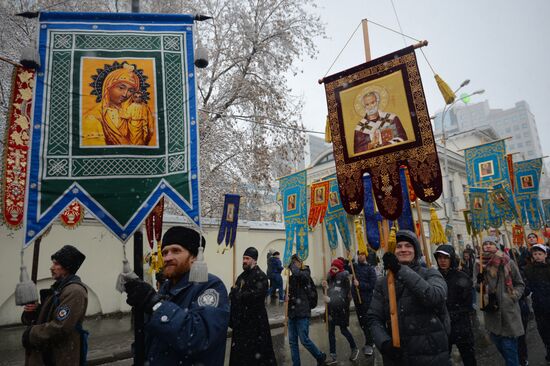 Пасхальный крестный ход 