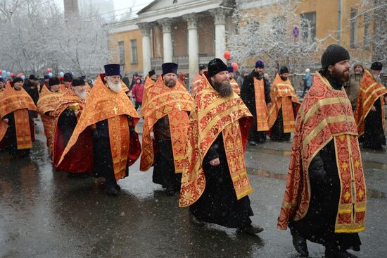 Пасхальный крестный ход 