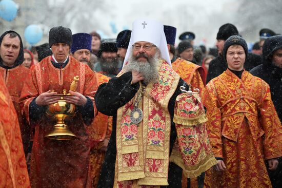 Пасхальный крестный ход 