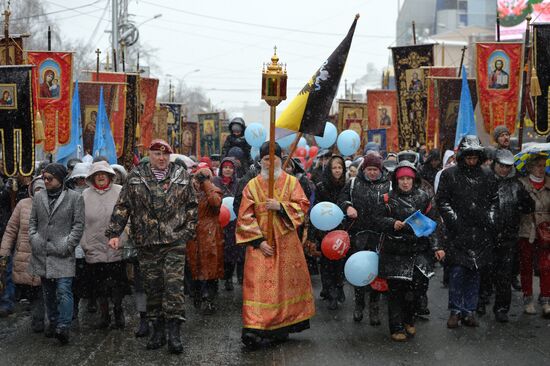 Пасхальный крестный ход 