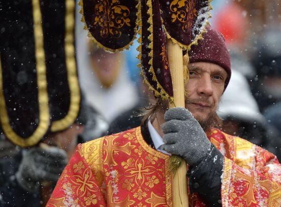 Пасхальный крестный ход 