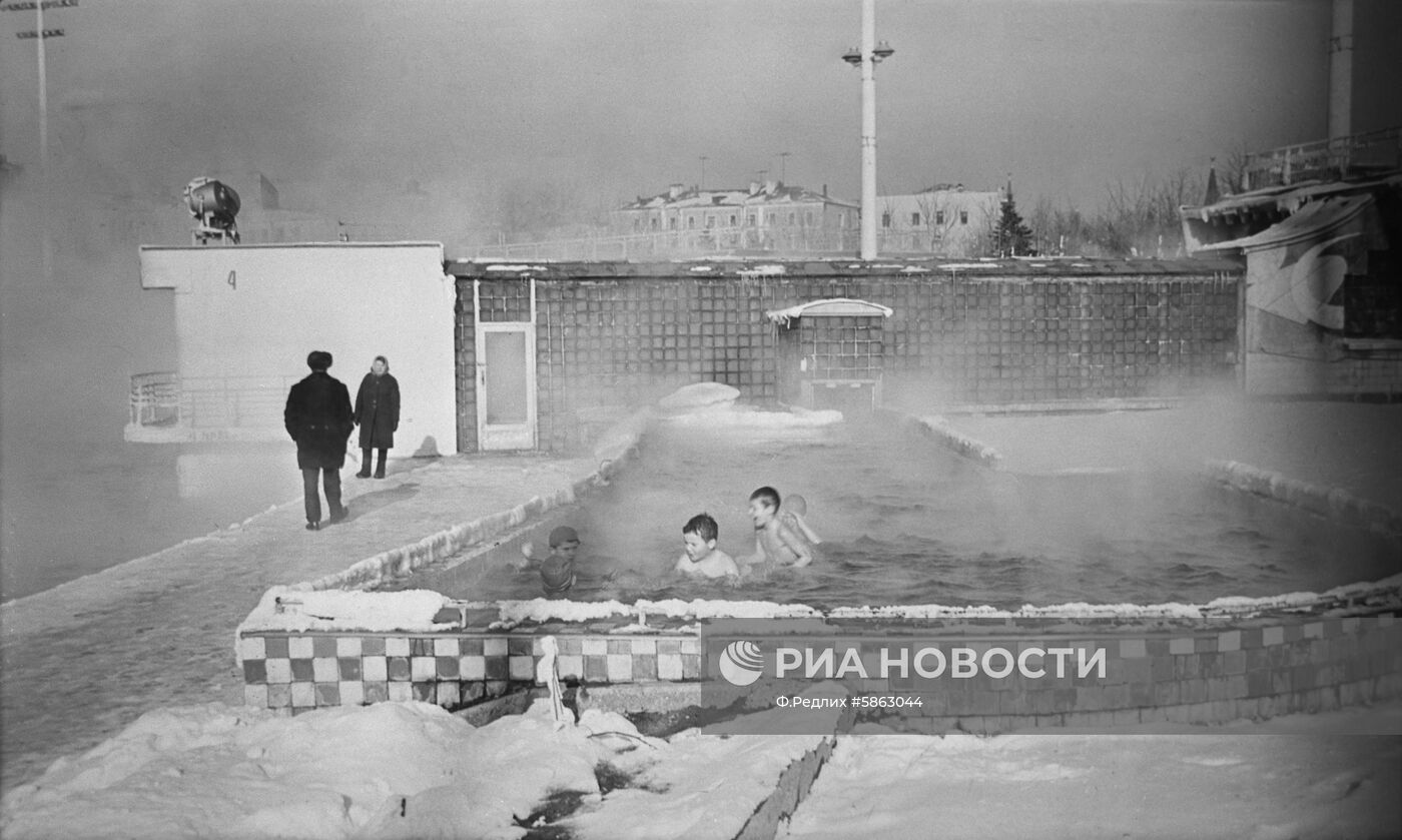 Плавательный бассейн "Москва"