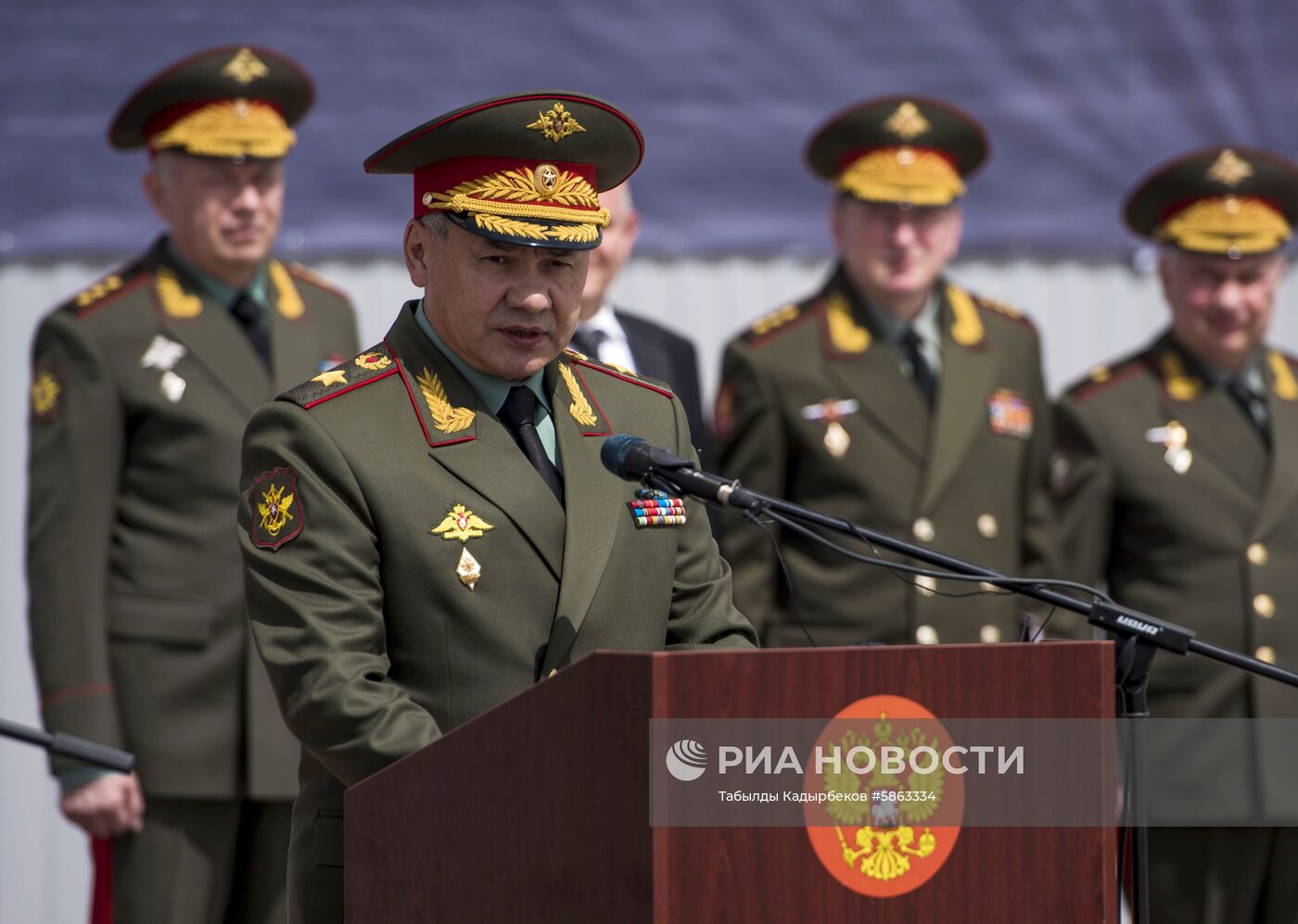 РФ передала Киргизии партию военной техники