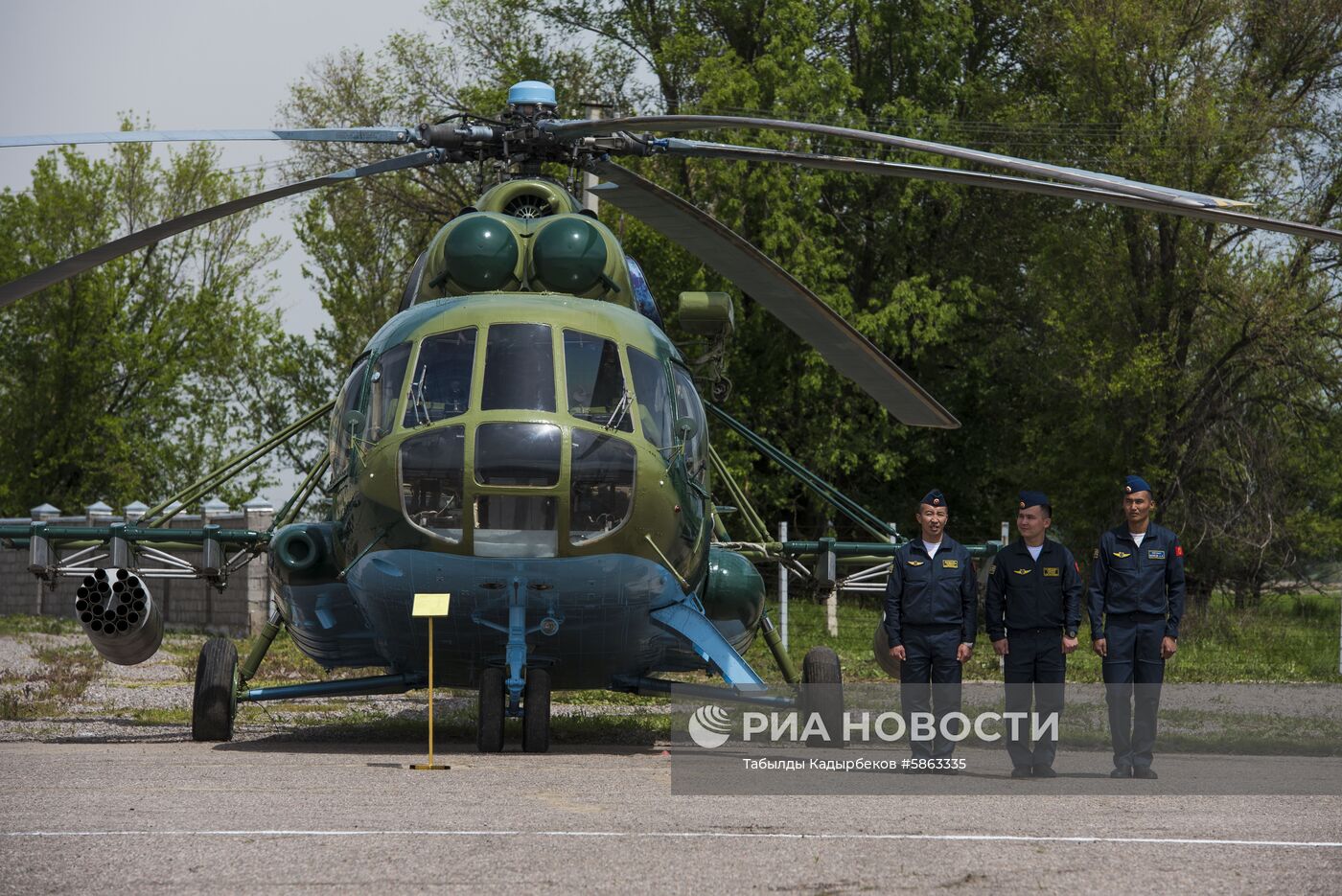 РФ передала Киргизии партию военной техники