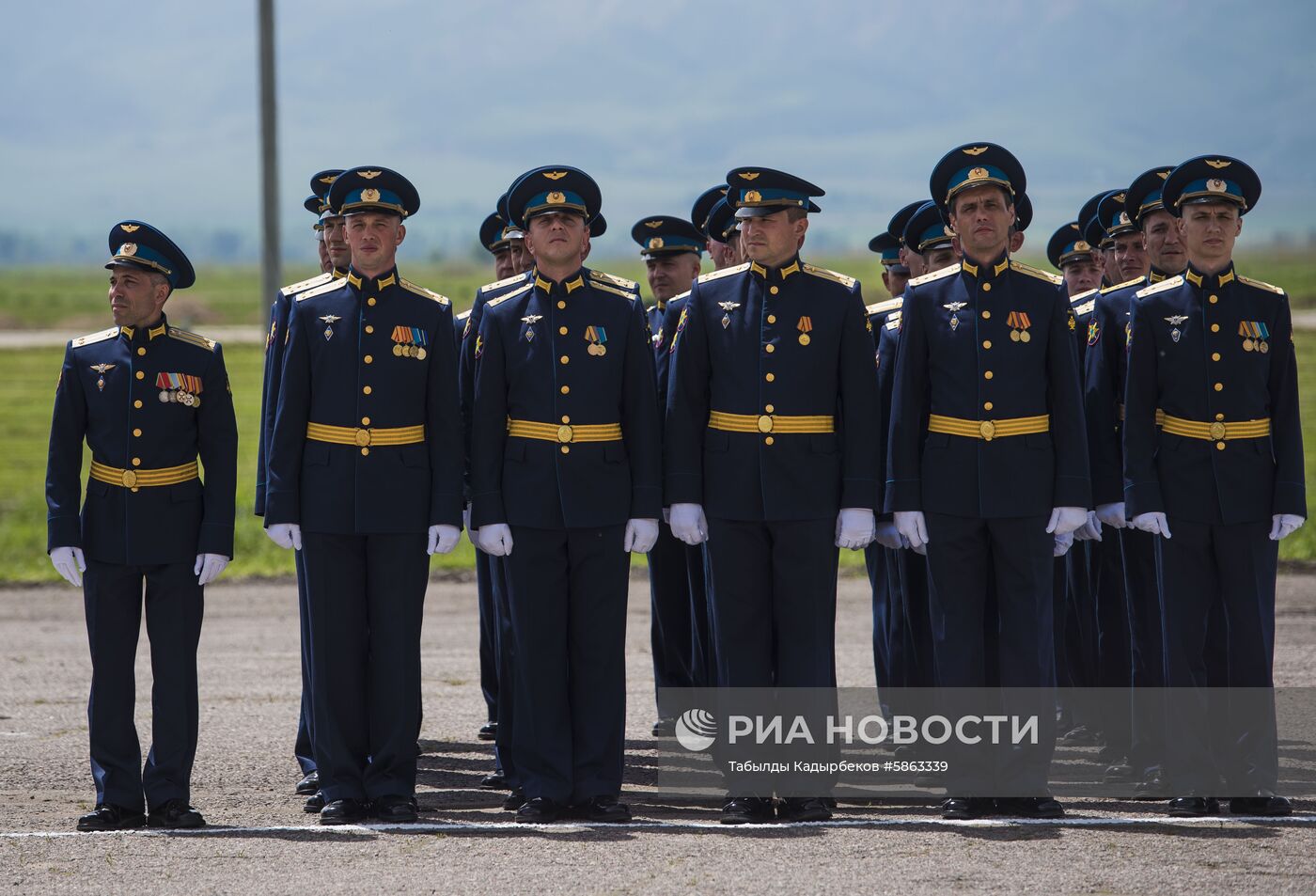 РФ передала Киргизии партию военной техники