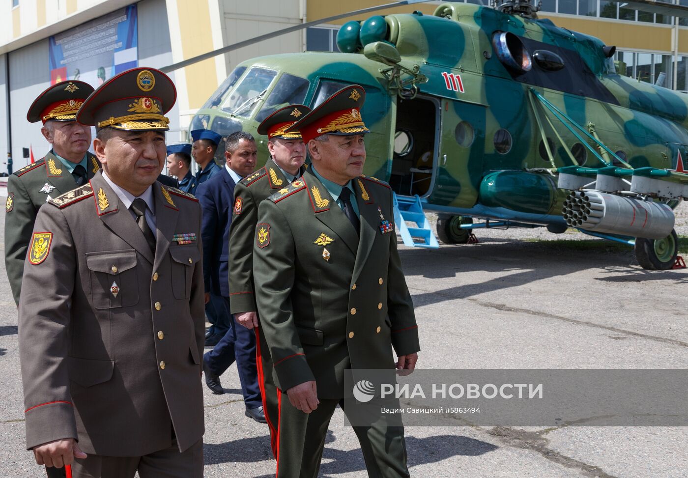 Визит министра обороны РФ  С. Шойгу в Киргизию