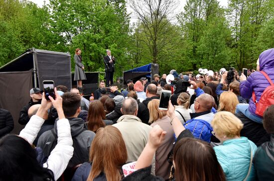Поездка П. Порошенко во Львов