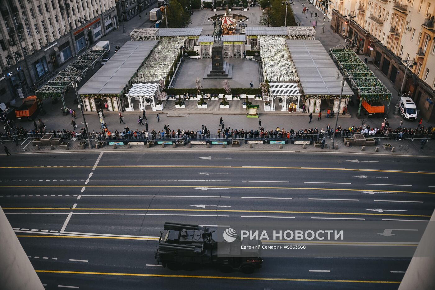 Прибытие военной техники на репетицию парада Победы