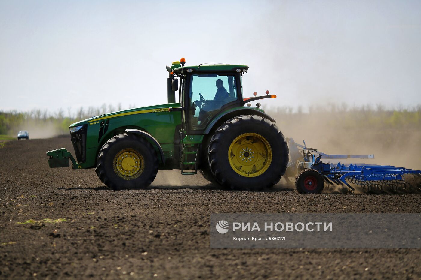 Весенняя посевная в Волгоградской области