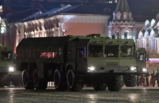 Ночная репетиция парада Победы