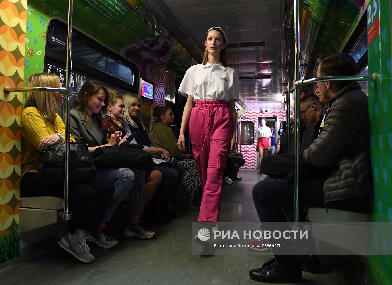 Запуск тематического поезда метро «Московская весна а сappella»