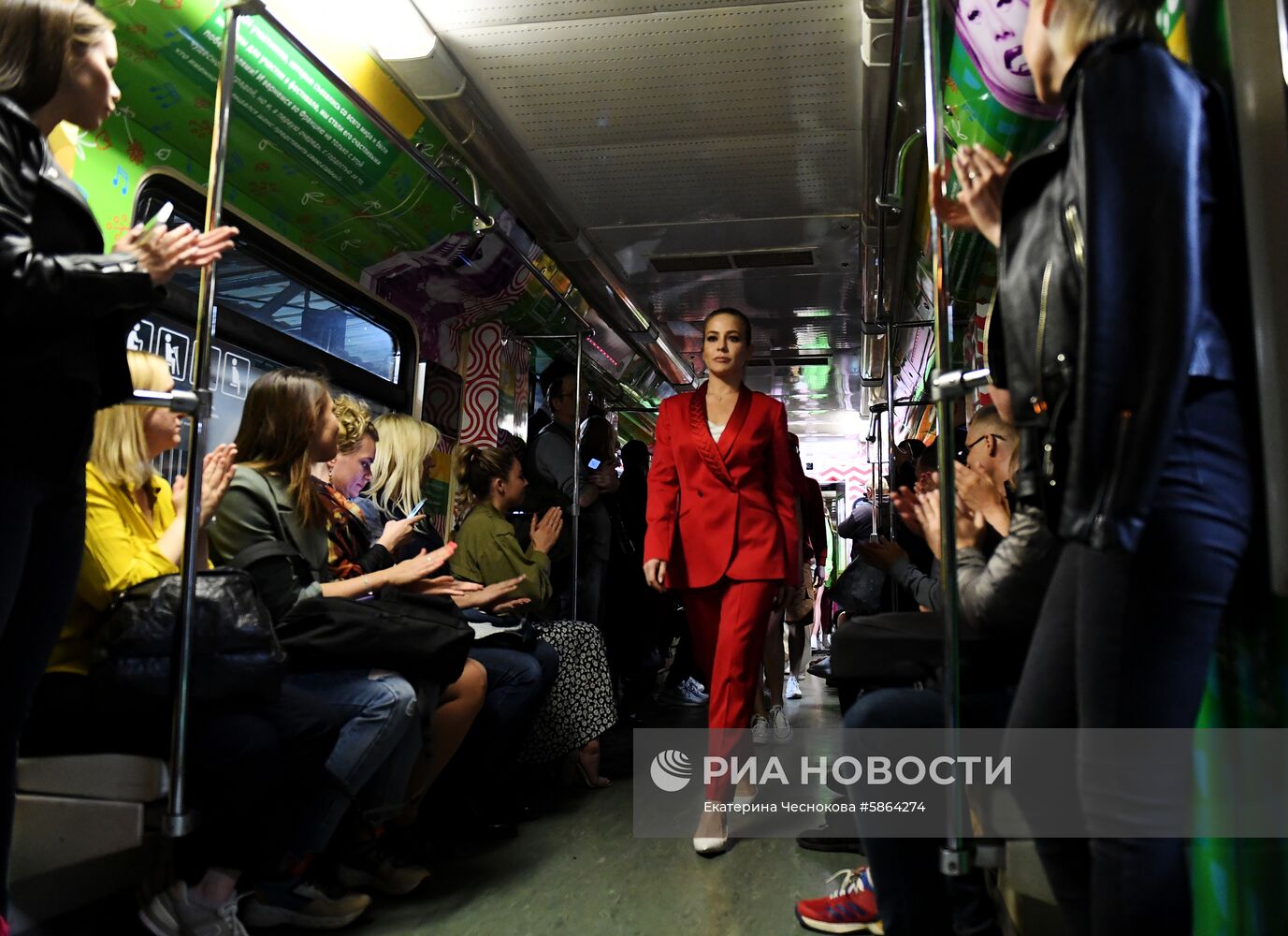 Запуск тематического поезда метро «Московская весна а сappella»