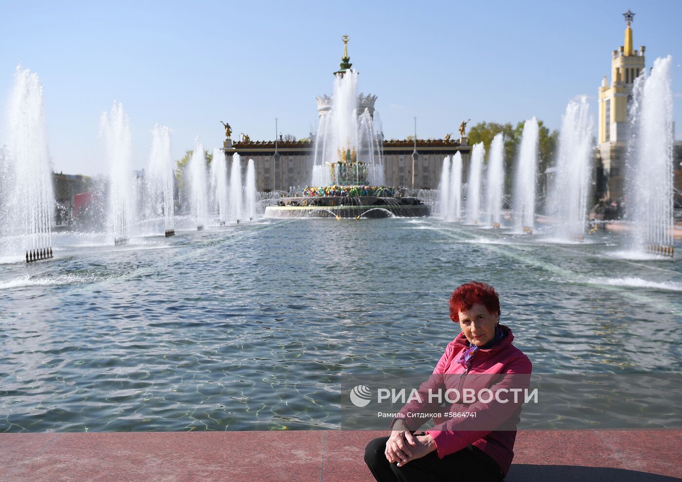 Открытие сезона фонтанов в Москве