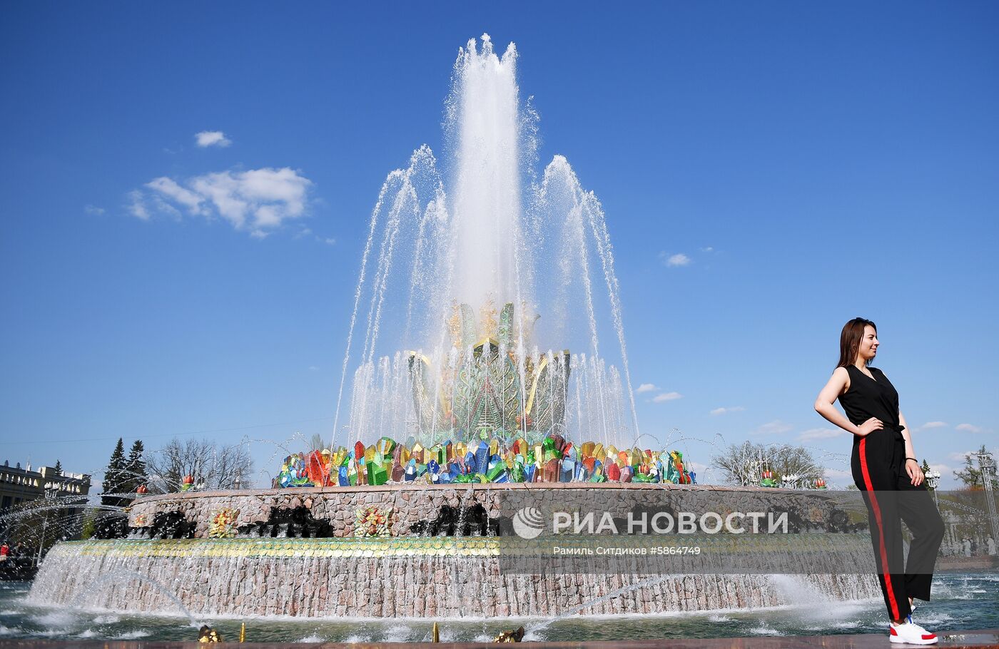 Открытие сезона фонтанов в Москве