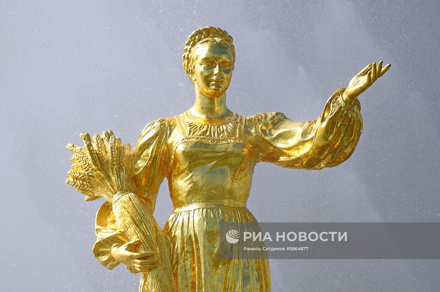 Открытие сезона фонтанов в Москве