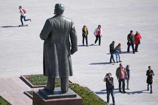 Памятник В. И. Ленину в Москве