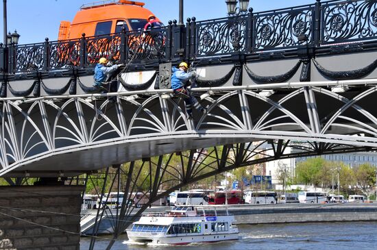 Весенняя Москва