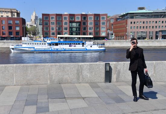 Весенняя Москва