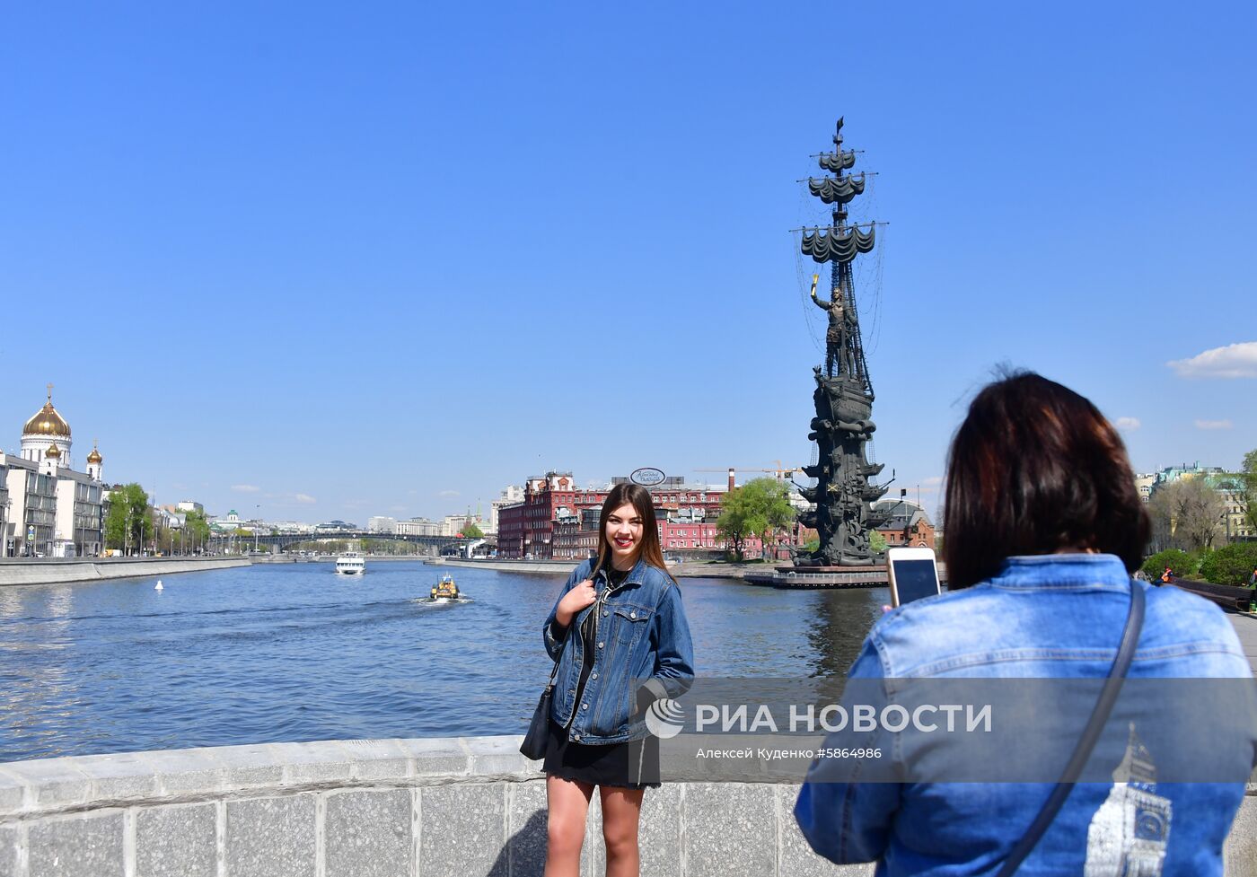 Весенняя Москва