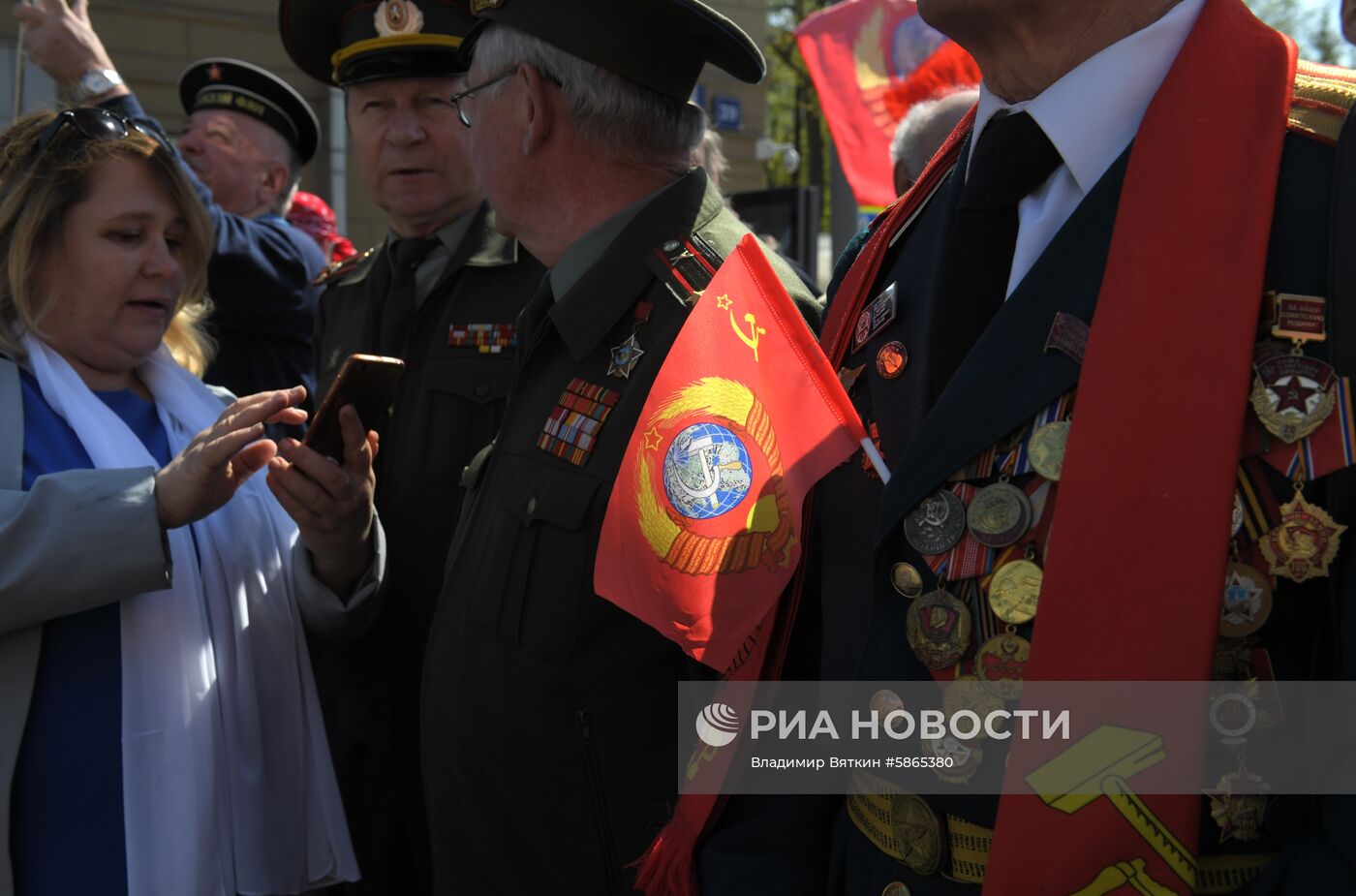 Шествие и митинг КПРФ