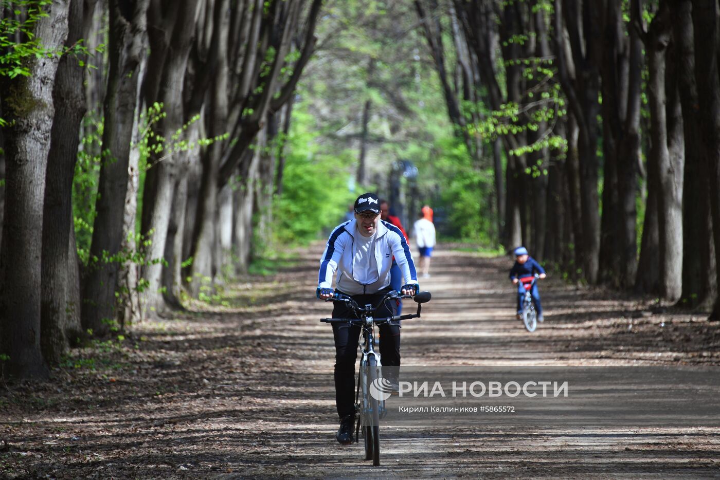 Отдых горожан в парках Москвы 