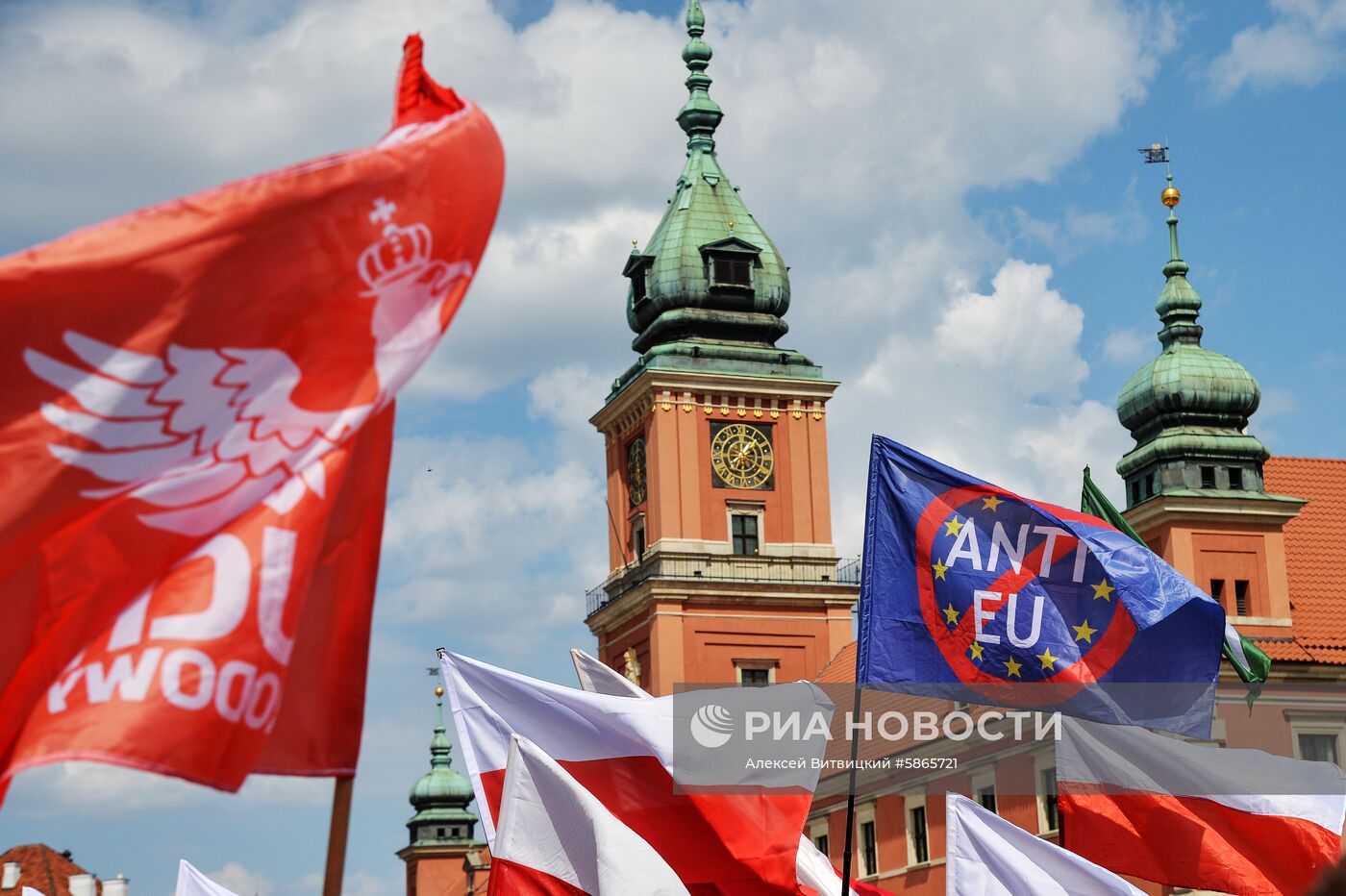 Марш против ЕС в Варшаве