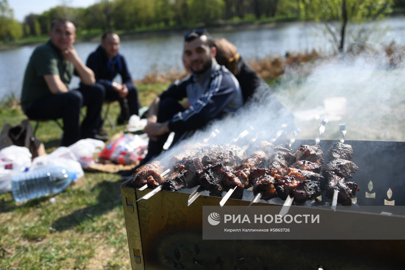 Отдых горожан в парках Москвы 