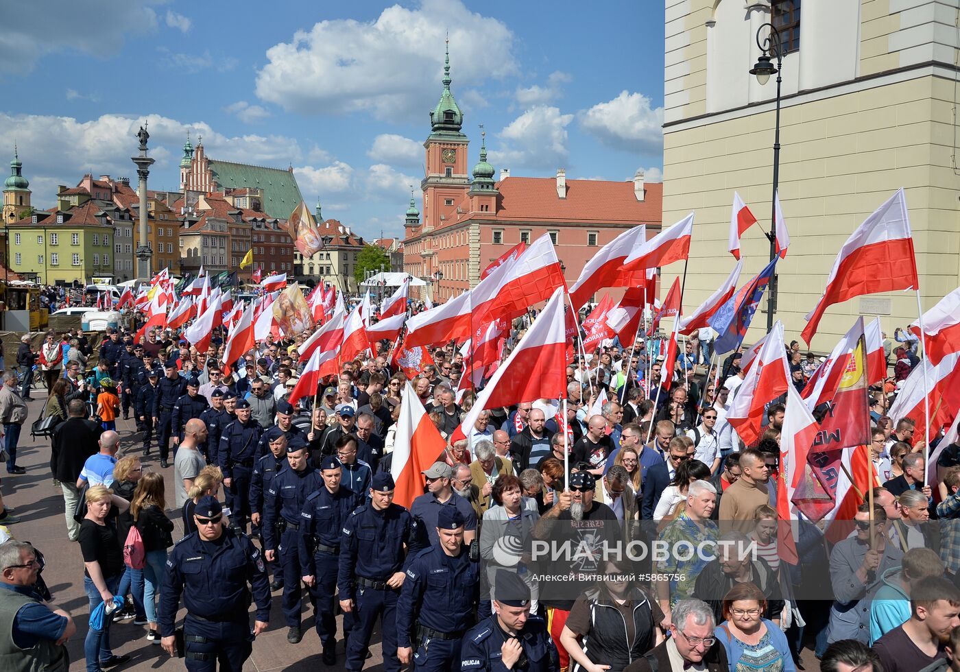 Марш против ЕС в Варшаве