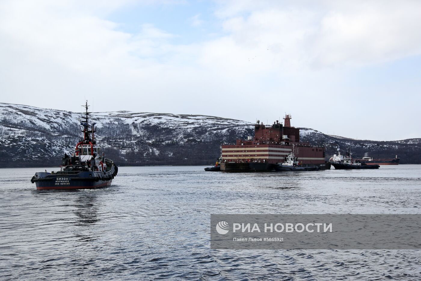 Плавучая атомная ТЭС "Академик Ломоносов" 