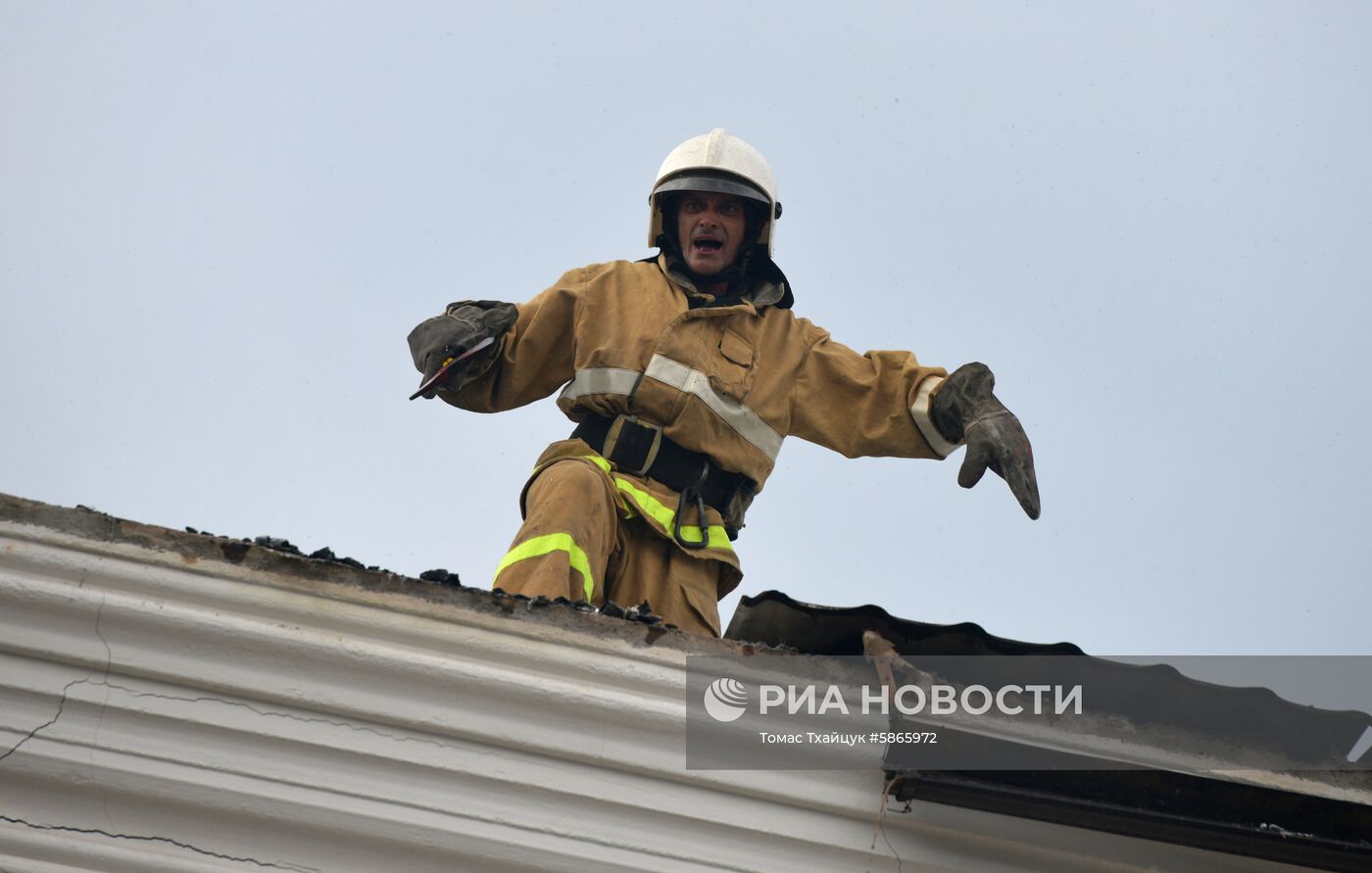 Пожар в здании русской школы в Сухуме