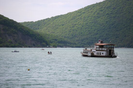 Село Абрау-Дюрсо в Краснодарском крае