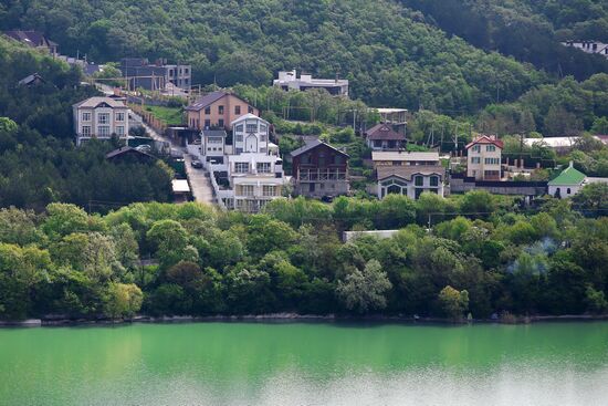 Село Абрау-Дюрсо в Краснодарском крае