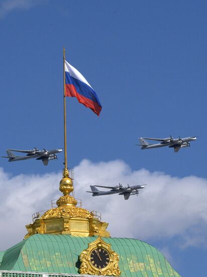 Репетиция воздушной части парада Победы в Москве