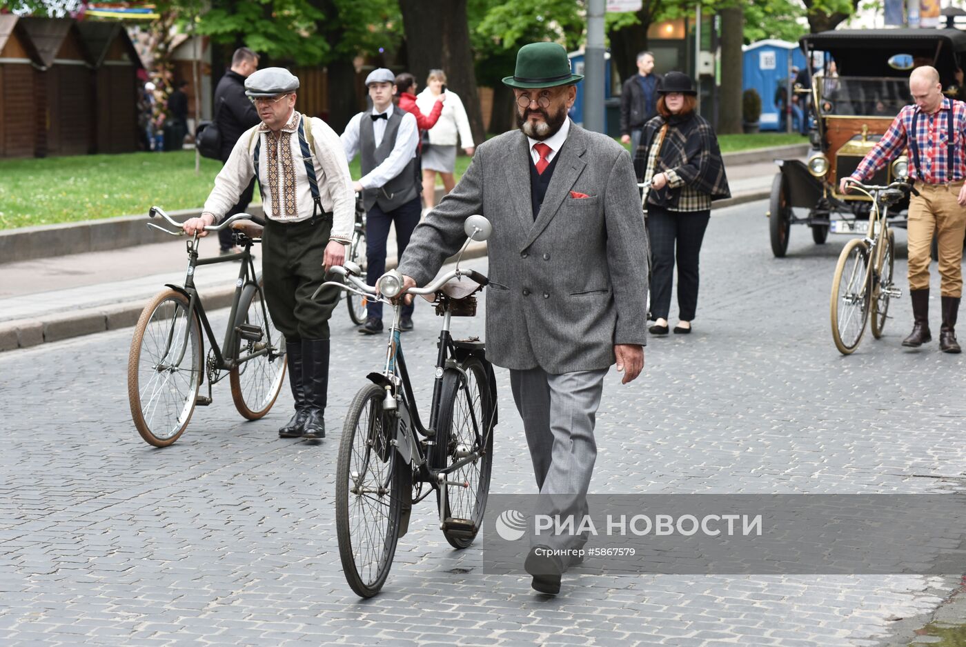 Карнавальное шествие в честь Дня города во Львове