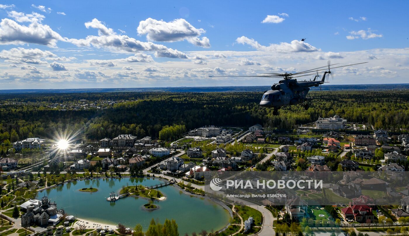 Репетиция воздушной части парада Победы в Москве