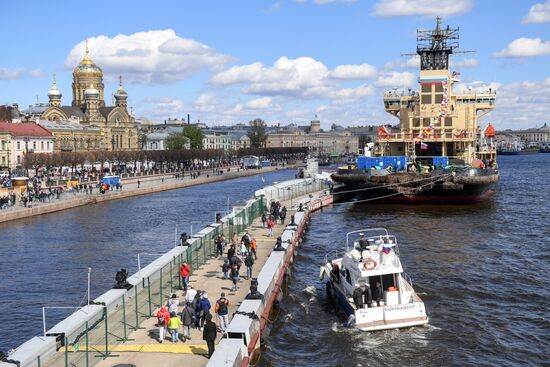 Фестиваль ледоколов в  Санкт-Петербурге 