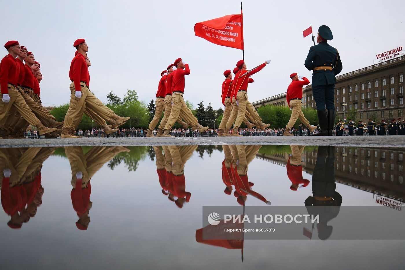 Репетиция парада Победы в Волгограде