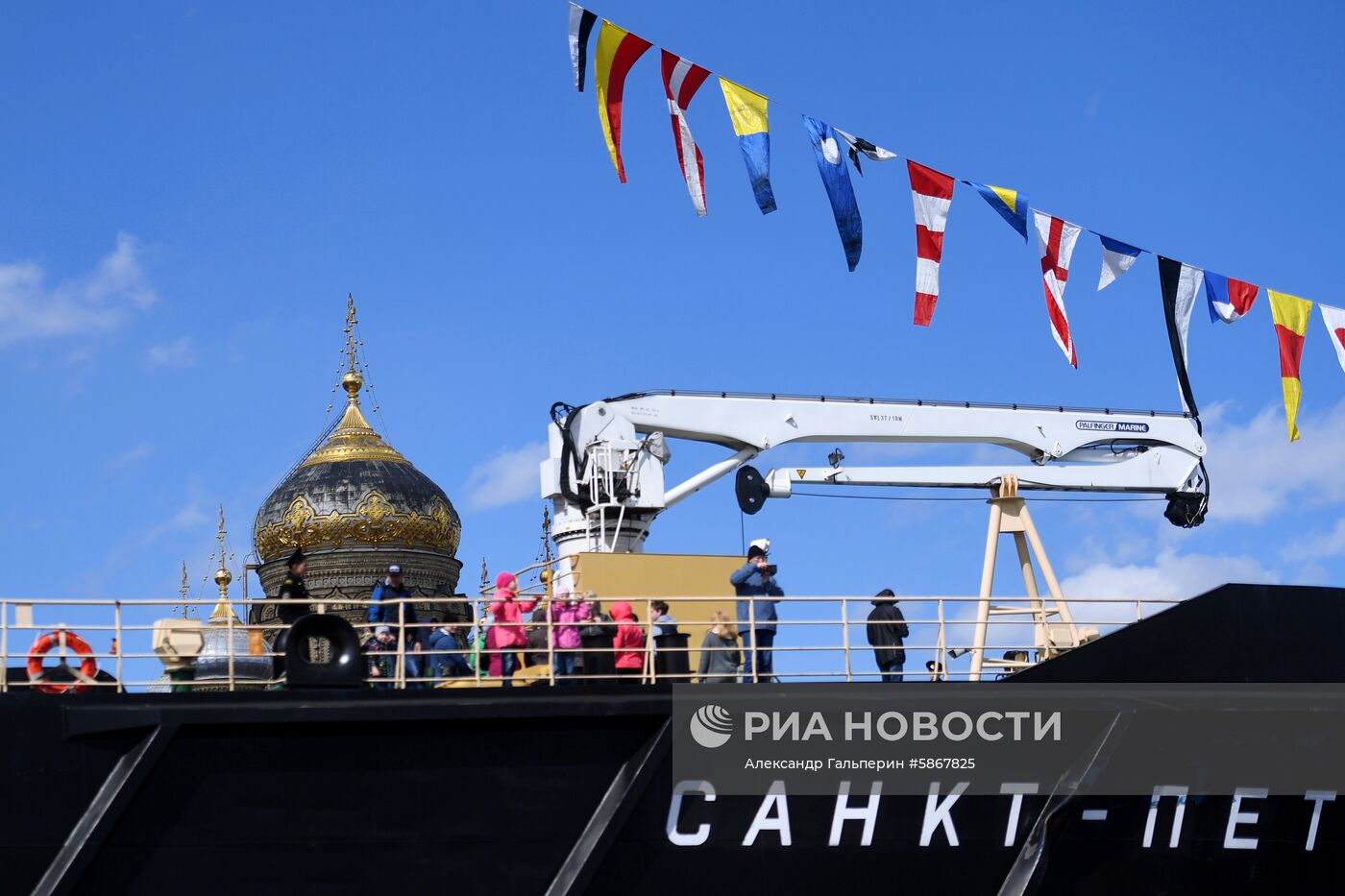 Фестиваль ледоколов в Санкт-Петербурге
