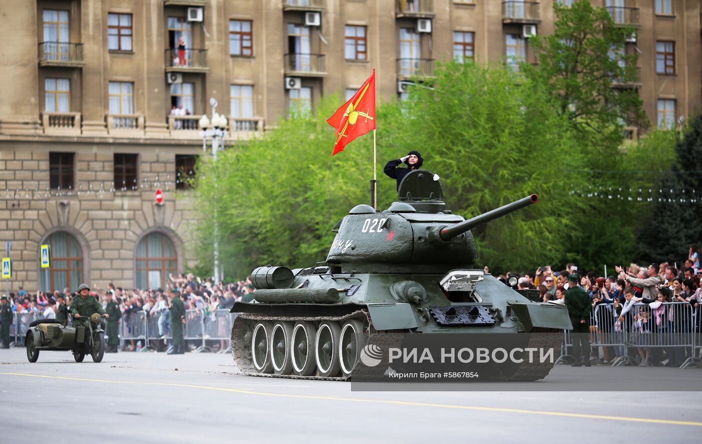 Репетиция парада Победы в Волгограде