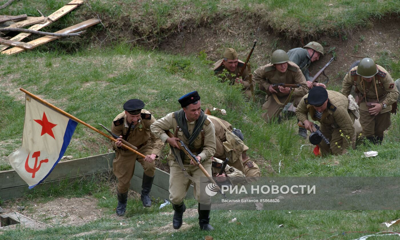 Военно-историческая реконструкция "Штурм Сапун-горы"