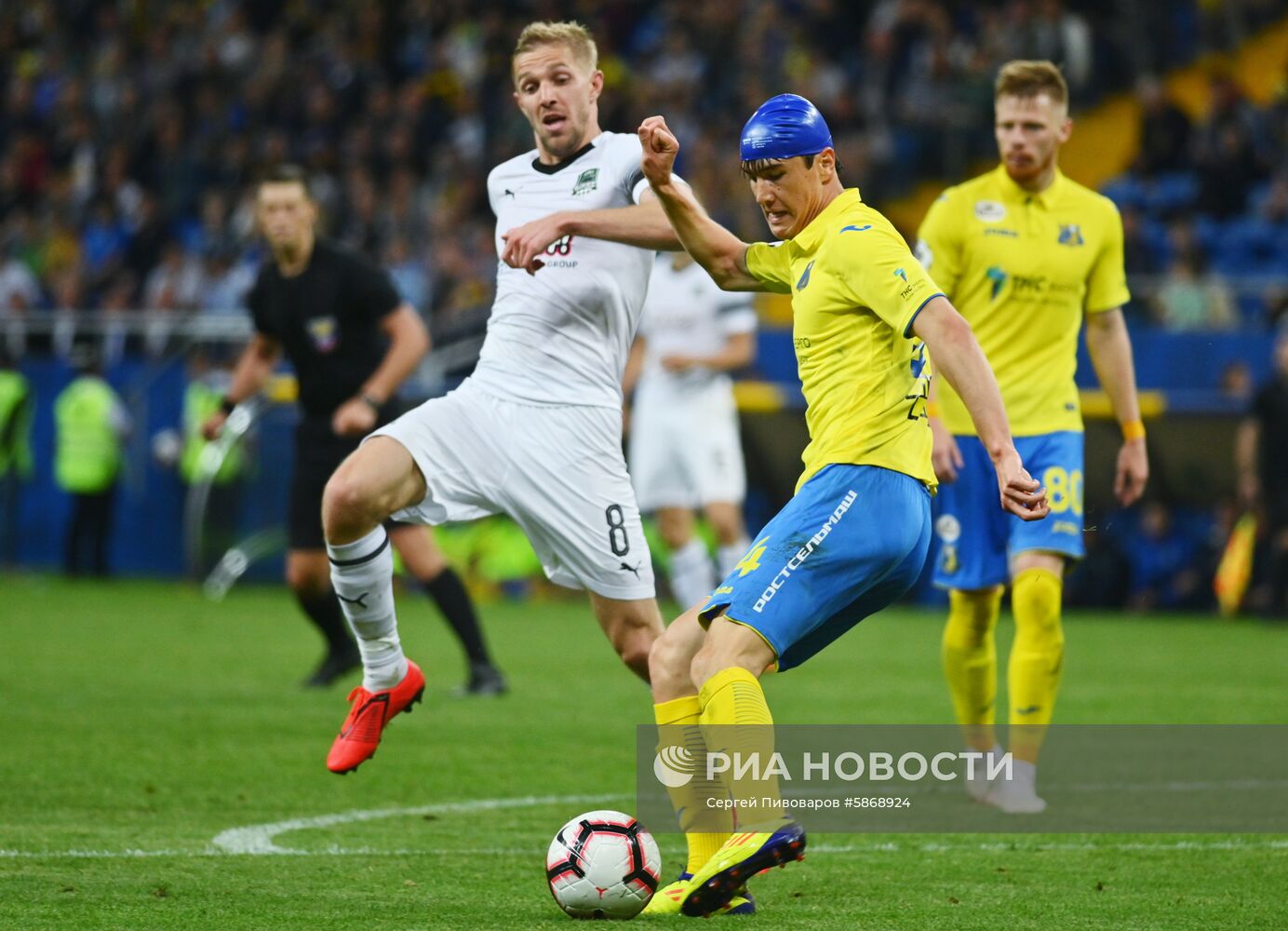 Футбол. РПЛ. Матч "Ростов" - "Краснодар"