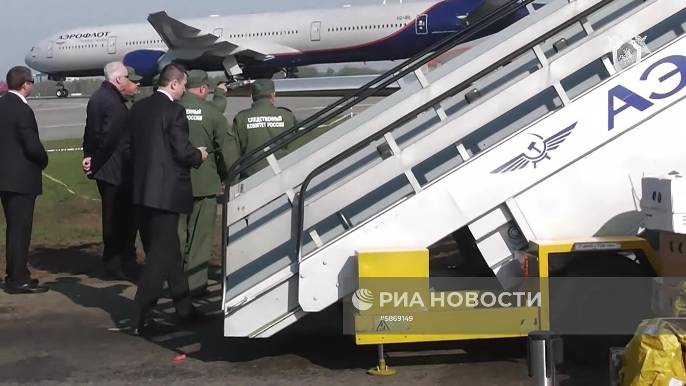 Следственные действия на месте аварийной посадки самолёта в аэропорту Шереметьево