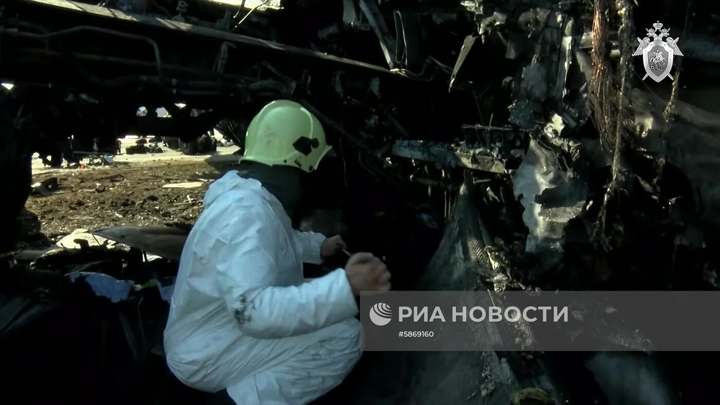Следственные действия на месте аварийной посадки самолёта в аэропорту Шереметьево