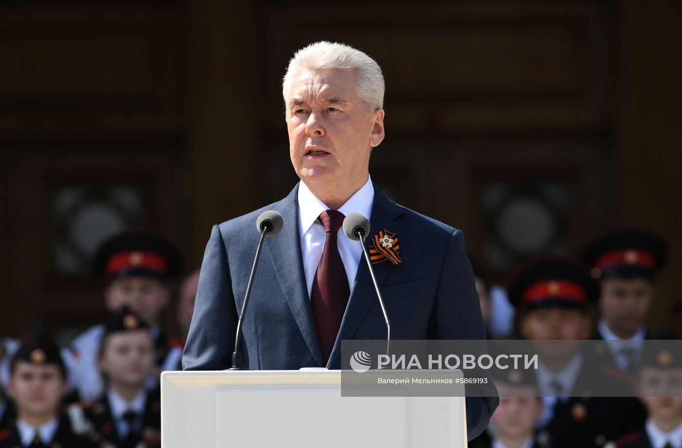 Парад кадетов на Поклонной горе