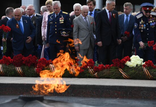 Парад кадетов на Поклонной горе 