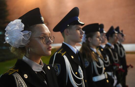 Профилактика горелки Вечного огня в Александровском саду