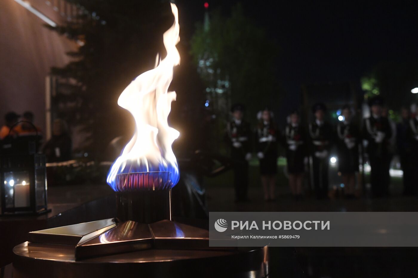 Профилактика горелки Вечного огня в Александровском саду