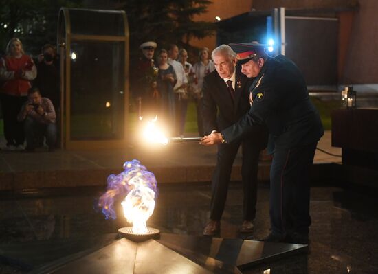 Профилактика горелки Вечного огня в Александровском саду