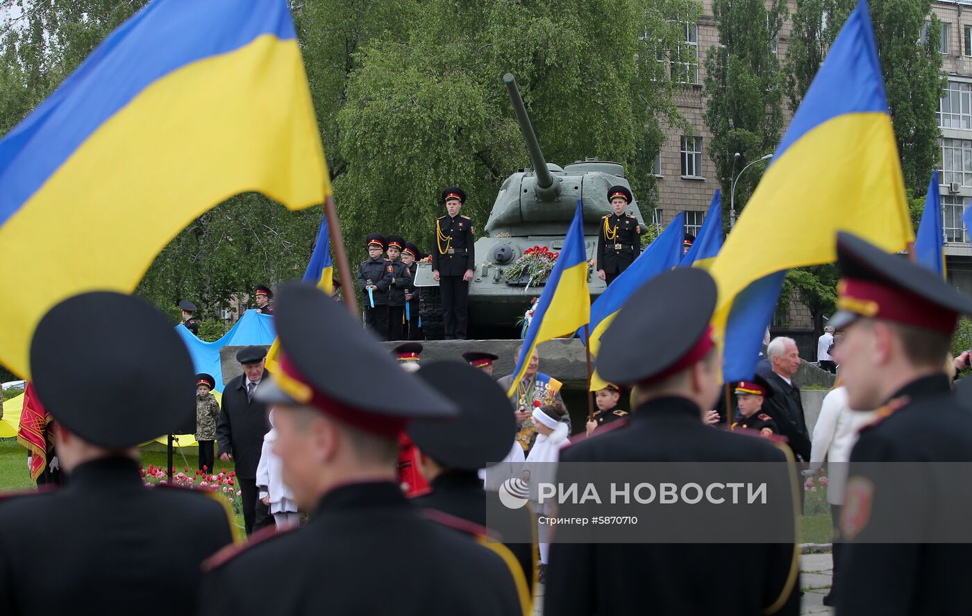 Акции на Украине в память о погибших во II Мировой войне